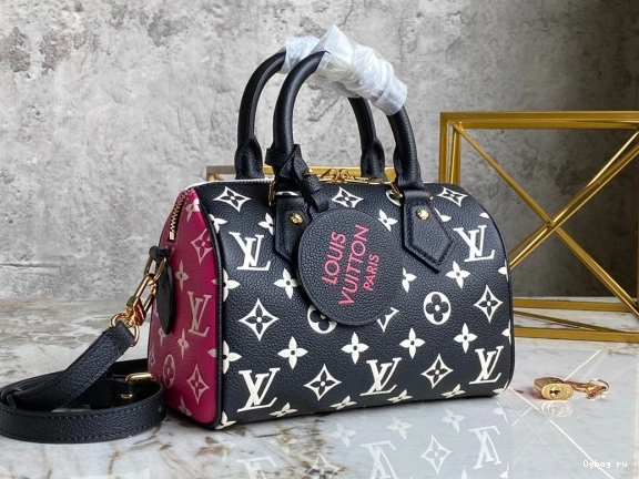 Vuitton BANDOULIÈRE 20 Louis SPEEDY 0712